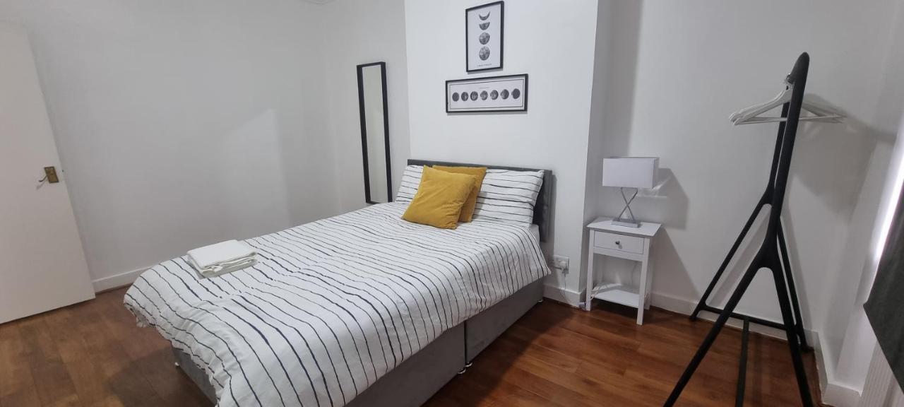 Cricklewood Broadway Guest Home Londres Extérieur photo