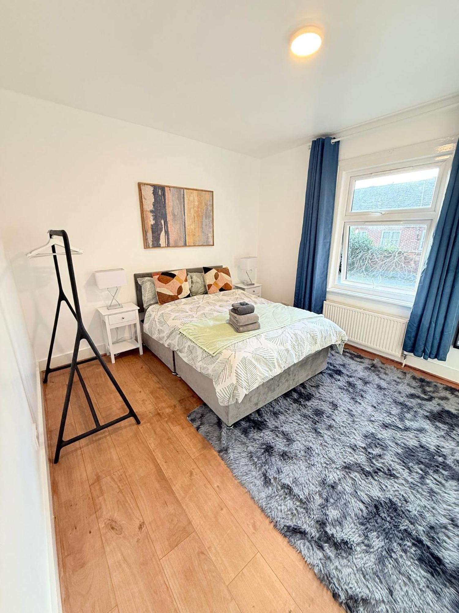 Cricklewood Broadway Guest Home Londres Extérieur photo