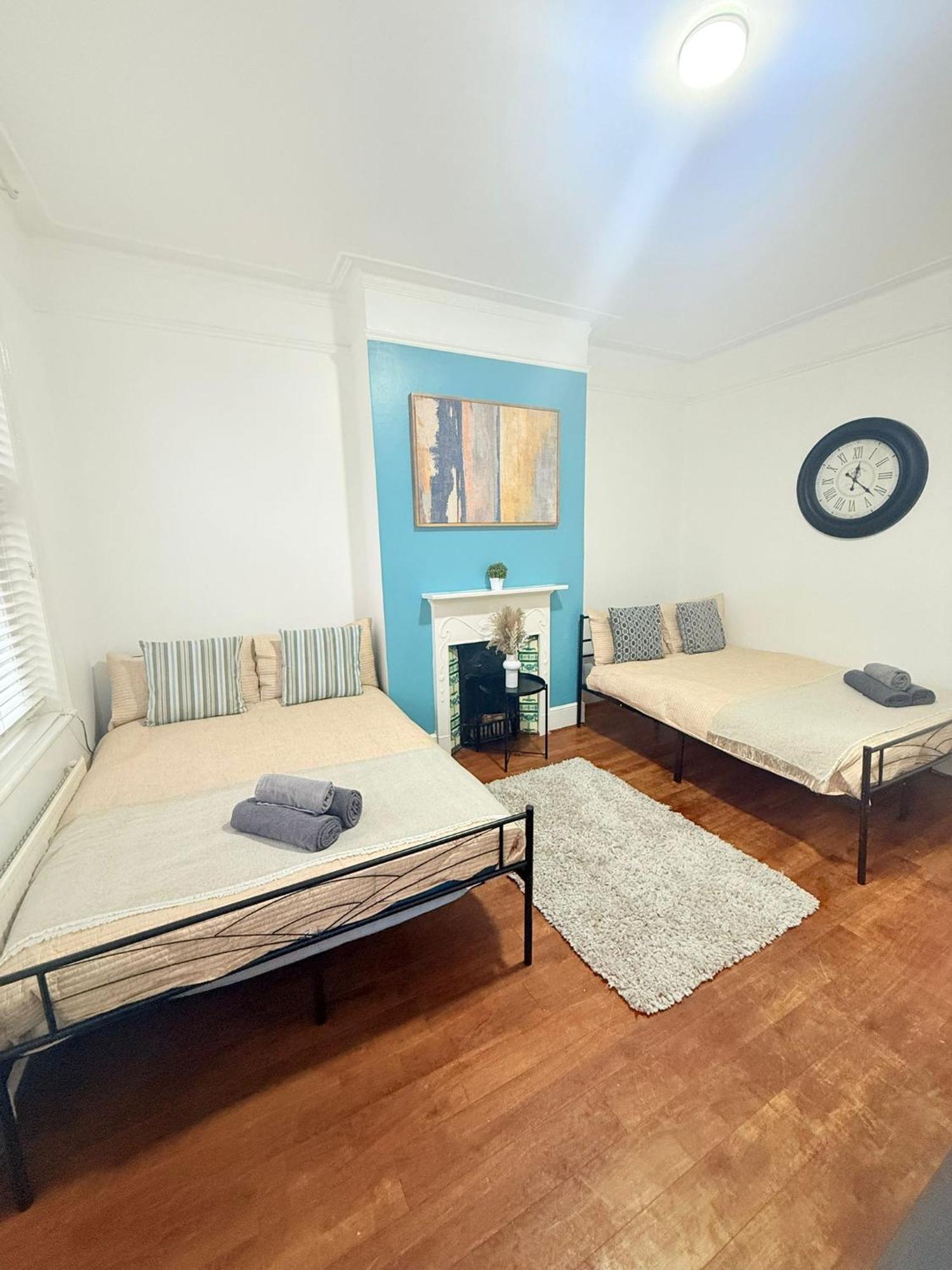 Cricklewood Broadway Guest Home Londres Extérieur photo